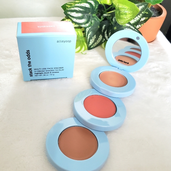 ALLEYOOPStack the Odds Sunkissed blush bronzer - Picture 4 of 5